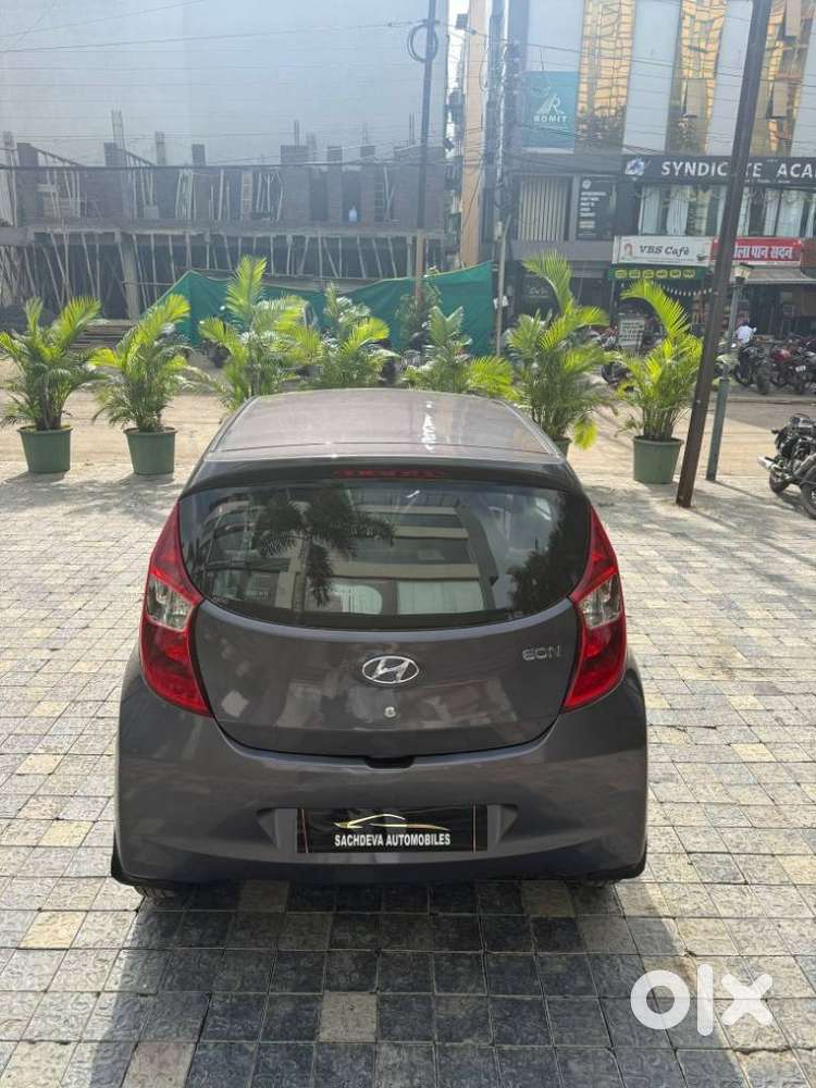 Hyundai Eon Era +, 2017, Petrol