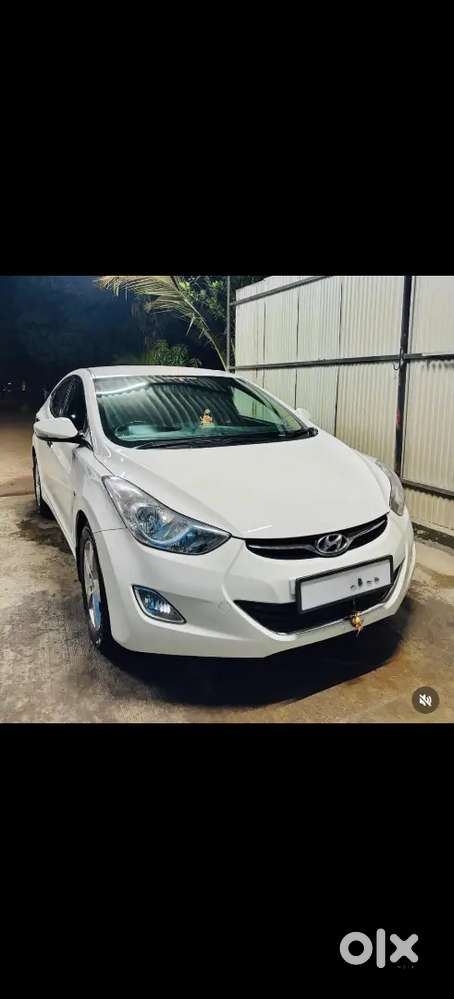 Hyundai New Elantra 2013 Cng & Hybrids 80000 Km Driven