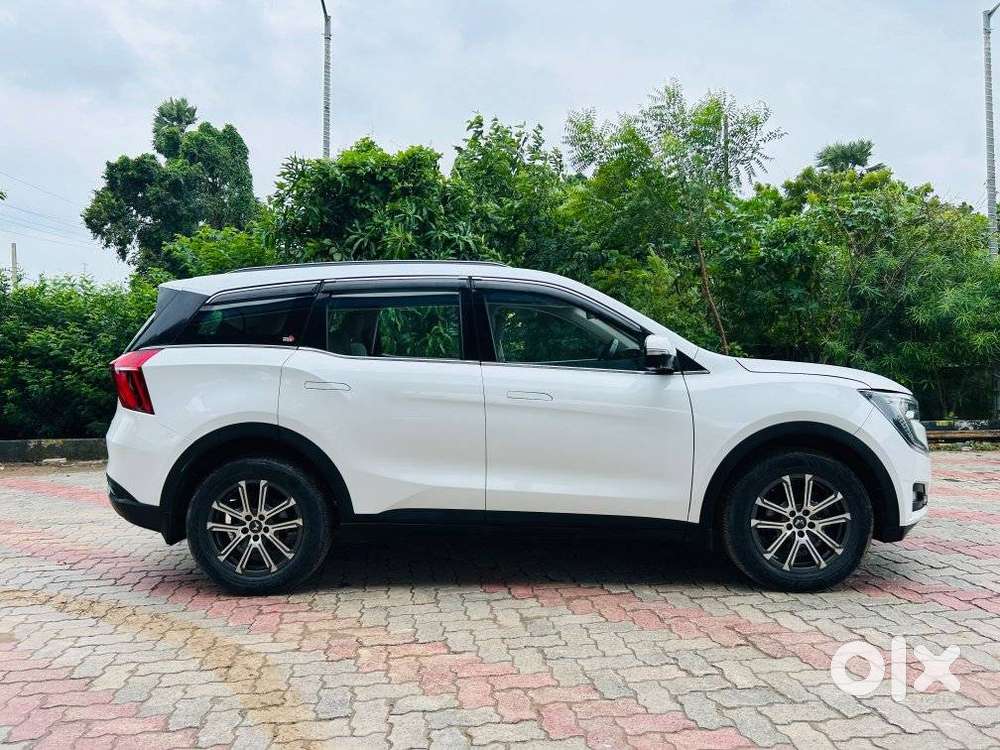 Mahindra Xuv700 2.2 Ax 7 Diesel Mt Luxury Pack Str, 2022, Diesel