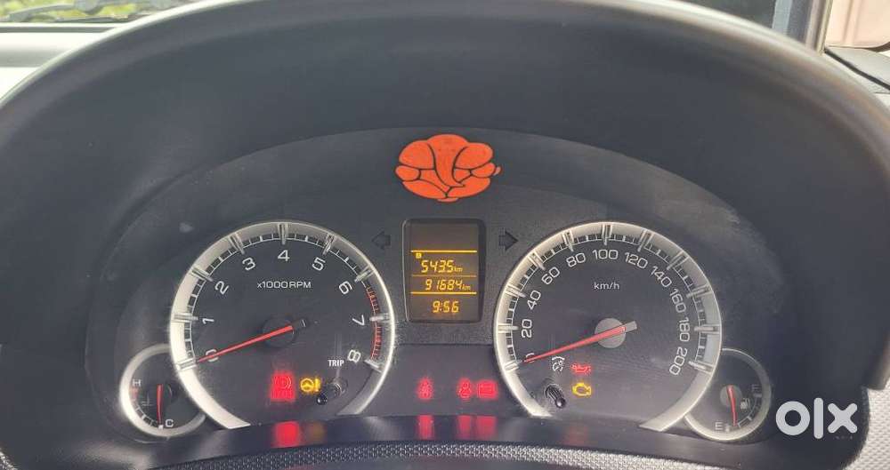 Maruti Suzuki Swift Dzire 1.2 Vxi Bsiv, 2014, Petrol