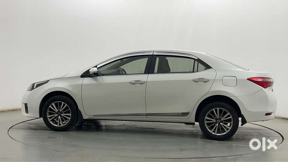 Toyota Corolla Altis 1.8 G, 2016, Petrol
