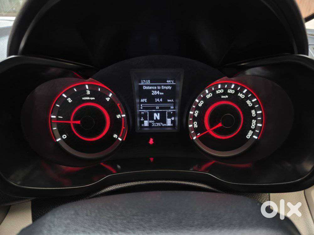 Mahindra Xuv300 W8 Option Diesel, 2022, Diesel