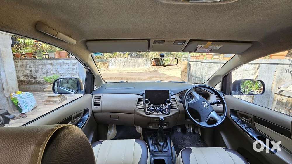 Toyota Innova 2016 Diesel Well Maintained