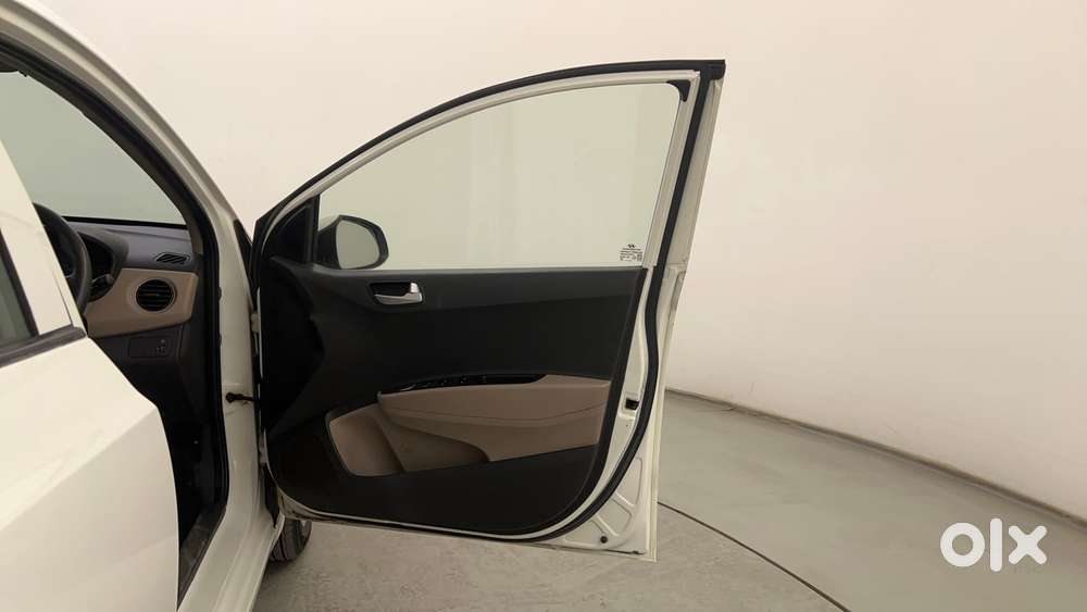 Hyundai Grand I10 1.2 Crdi Sportz Option, 2017, Diesel