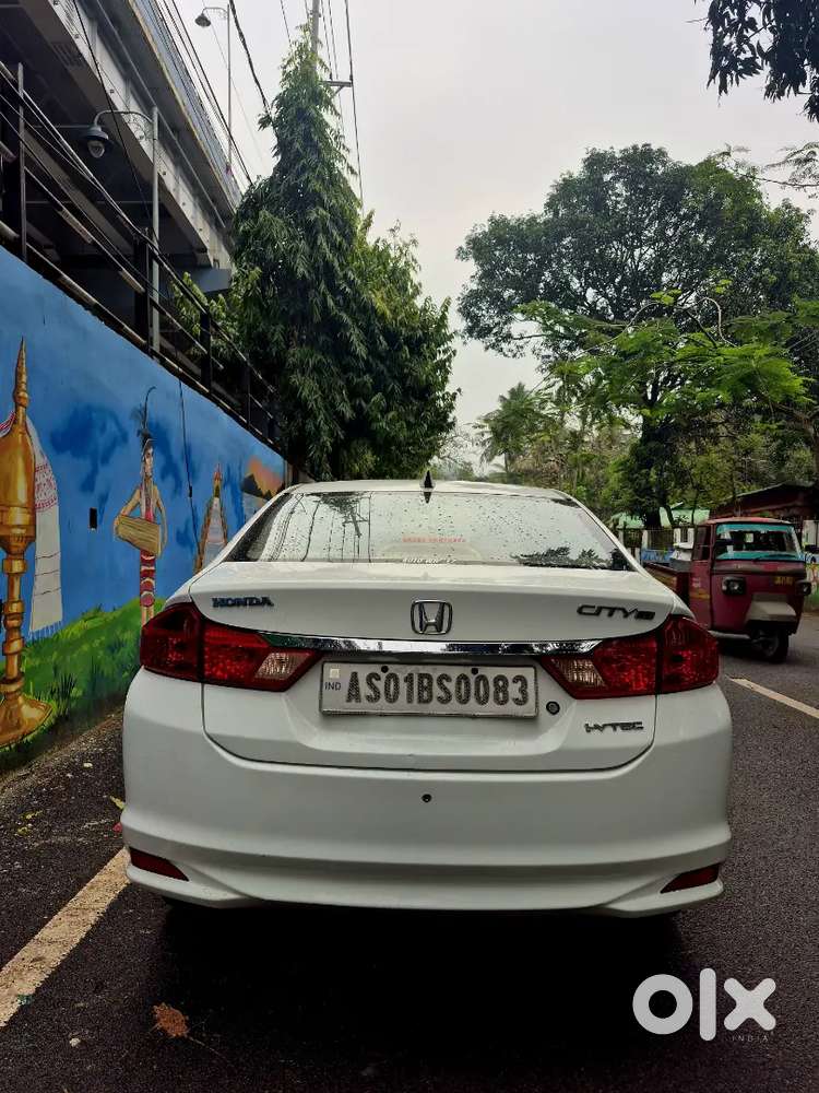 Honda City 2015 Petrol Well Maintained