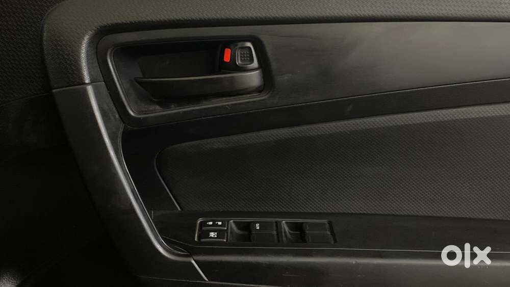 Maruti Suzuki Vitara Brezza 1.5 Lxi, 2020, Petrol