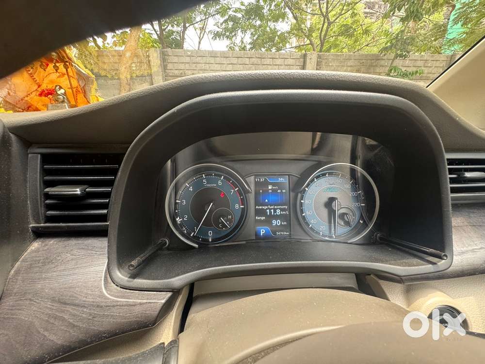 Maruti Ertiga Zxi 2022