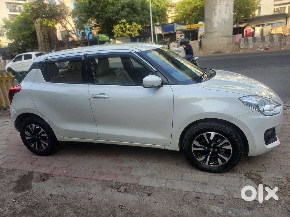 Maruti Suzuki Swift Vvt Zxi, 2023, Petrol