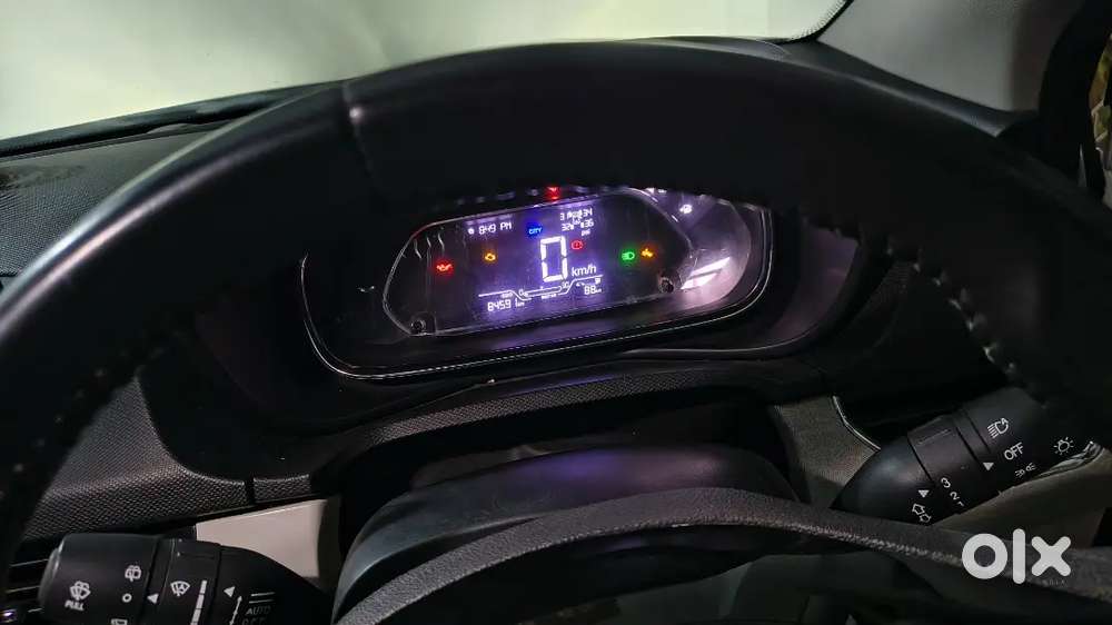 Tata Nexon Xz Plus Hs Diesel