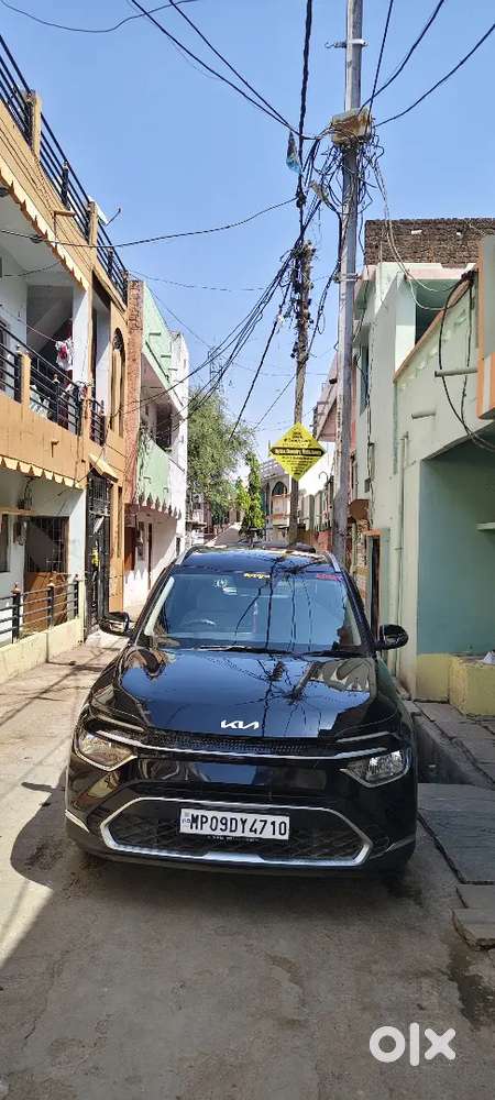 Kia Carens 2025 Petrol 16000 Km Driven Army Person
