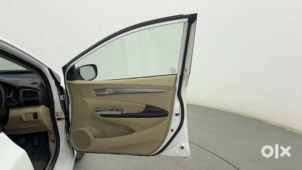 Honda City 2008-2011 1.5 V Mt, 2011, Petrol