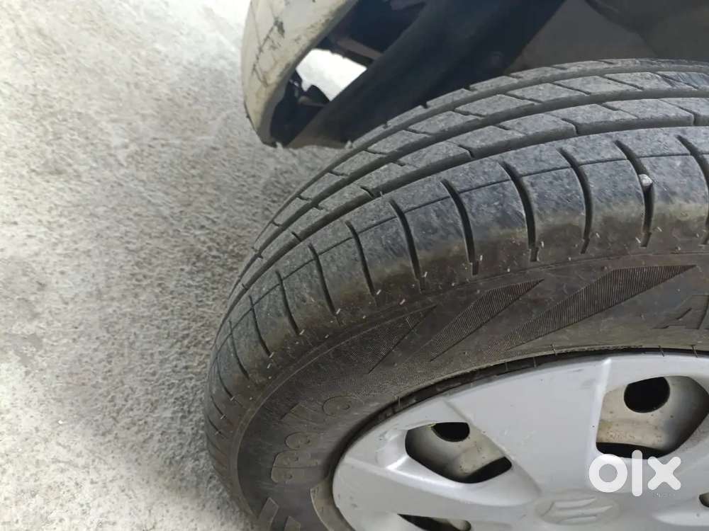 Maruti Suzuki Ritz 2011 डीज़ल मैनुअल New Tyres New Battery