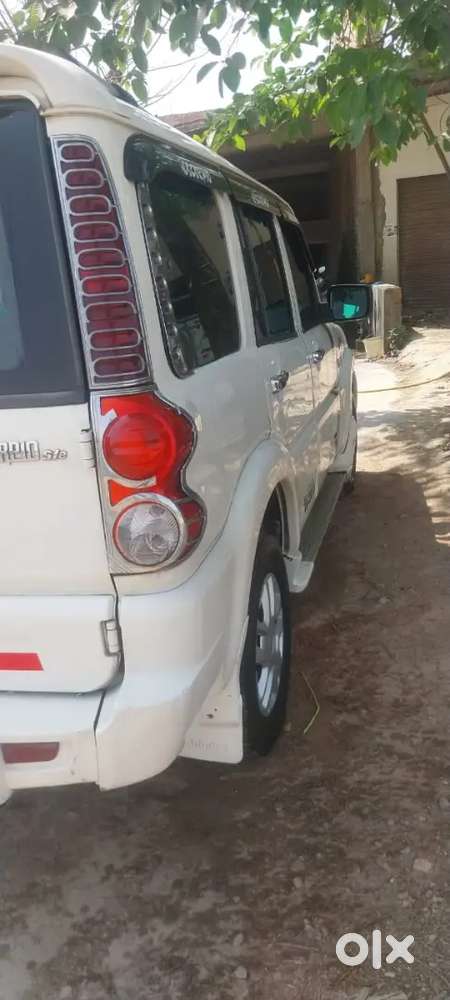 Mahindra Scorpio 2013 Diesel 200000 Km Driven