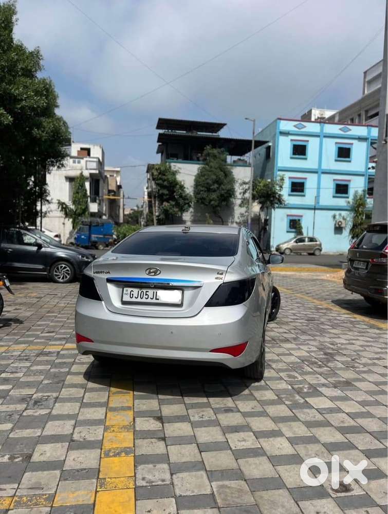 Hyundai Diesel Manual 2015