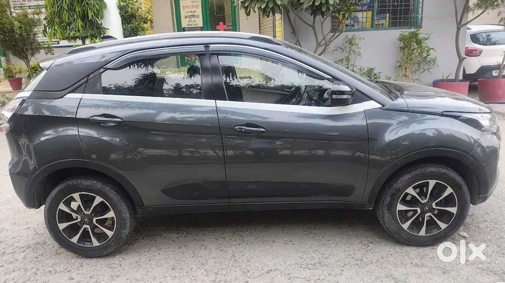 Tata Nexon 2021 Top Model With Sunroof