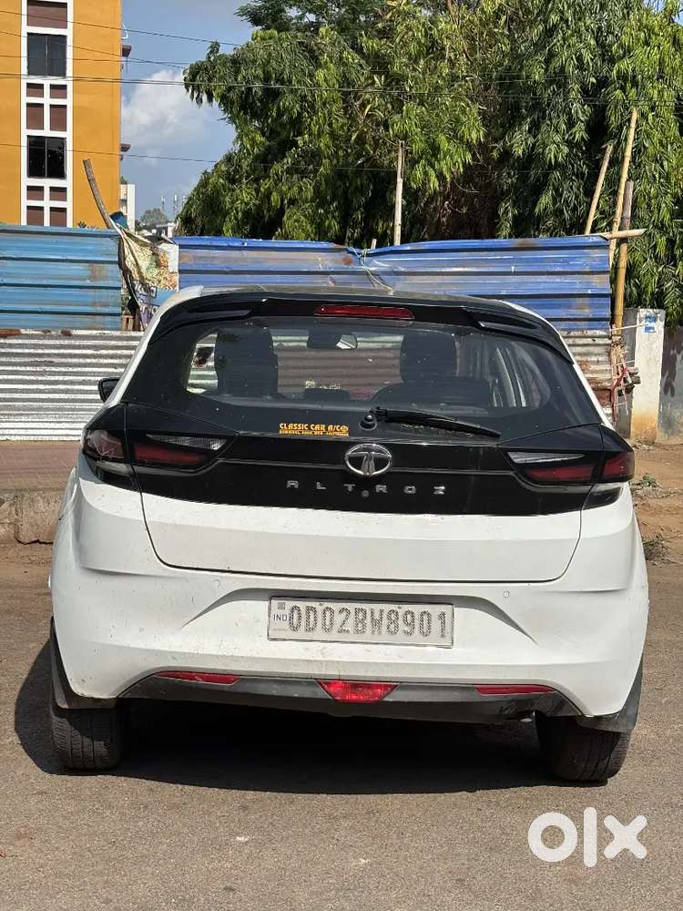Tata Altroz 2022 Petrol Well Maintained