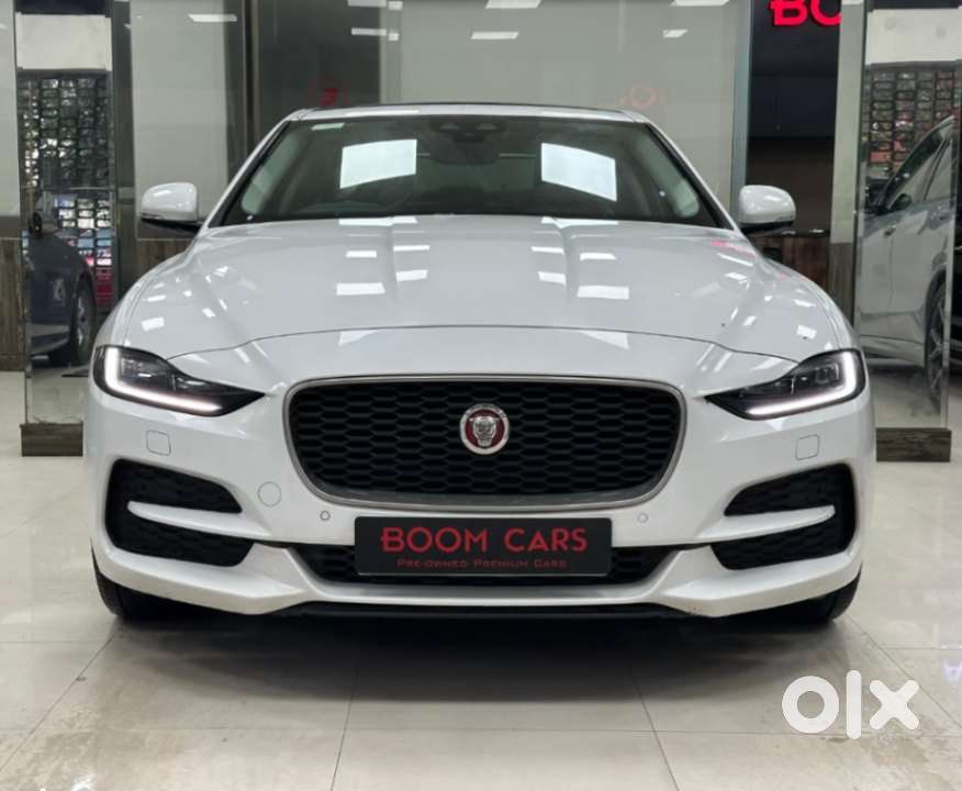 Jaguar Xe Portfolio, 2019, Diesel