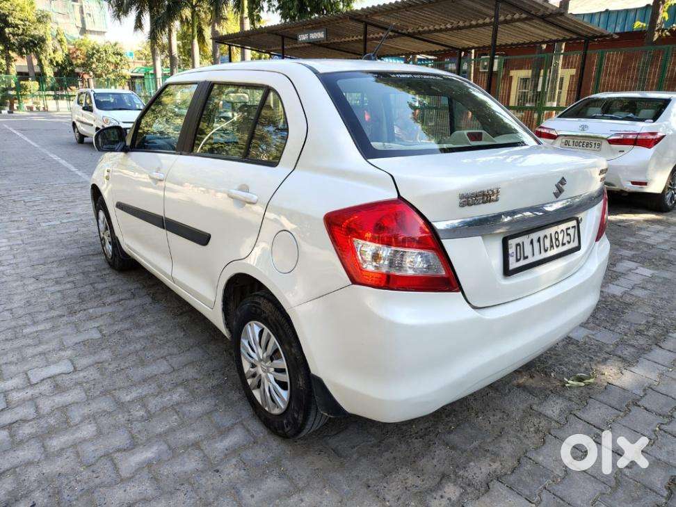 Maruti Suzuki Swift Dzire Ldi Optional, 2017, Diesel