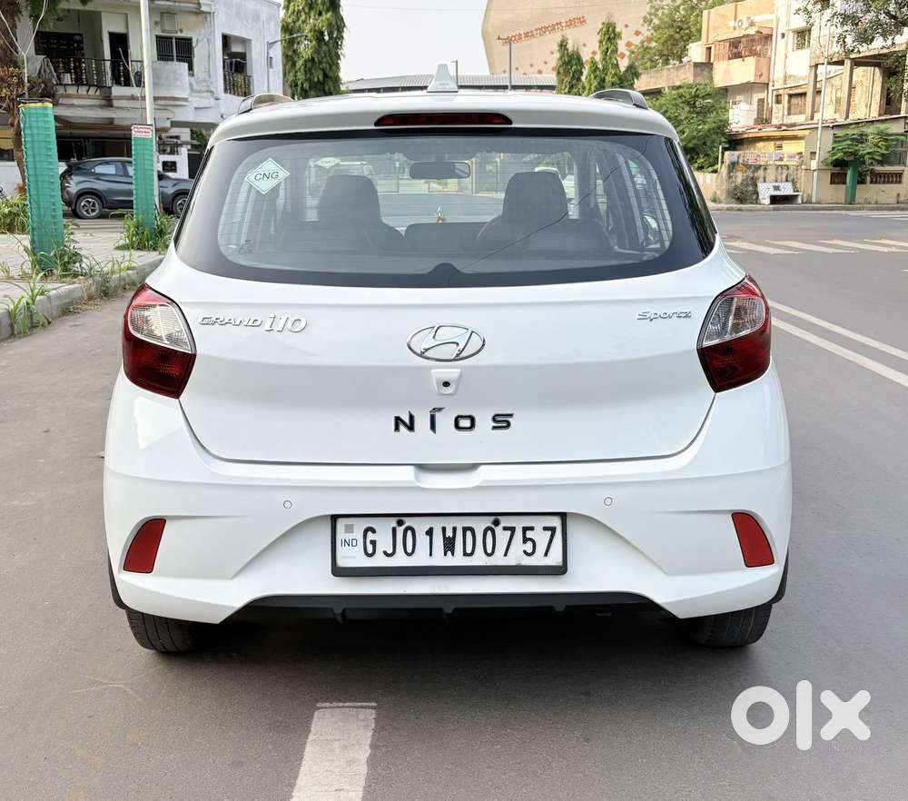 Hyundai Grand I10 Nios Sportz 1.2 Kappa Cng, 2021, Cng & Hybrids