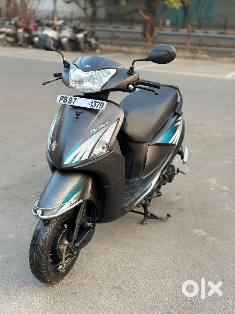 Grey Hero Scooty 2018 Hero Pleasure 2018 Scooters 1796861811