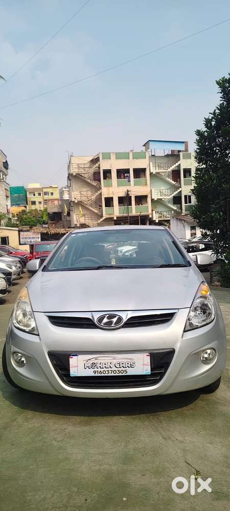 Hyundai I20 1.2 Asta, 2010, Cng & Hybrids
