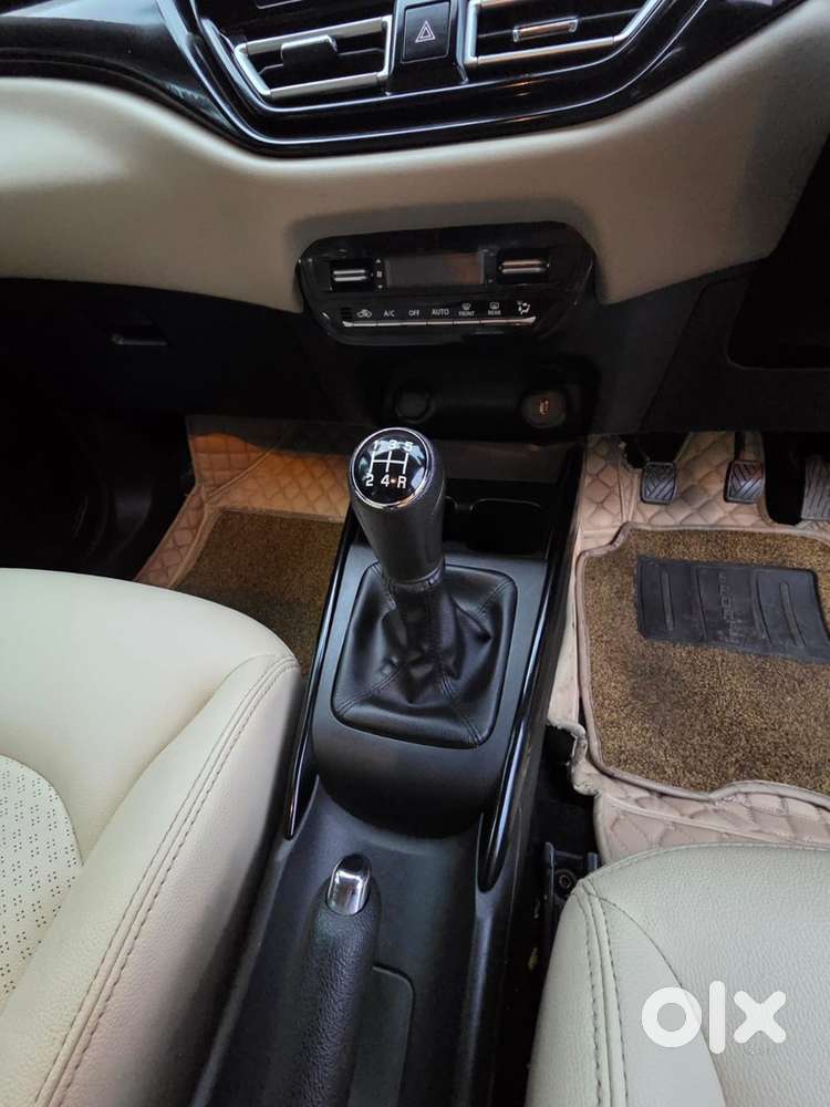 Toyota Glanza Petrol  Dec 2022 Top Model