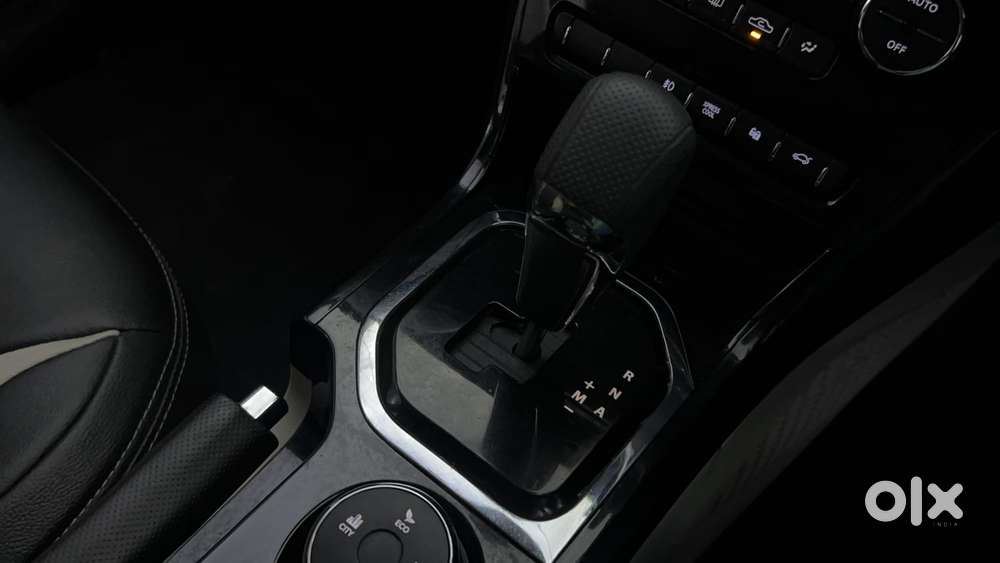 Tata Nexon Amt Xza Plus, 2021, Petrol