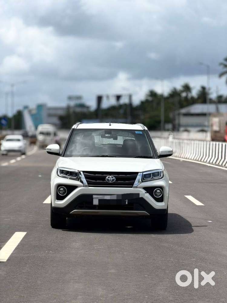 Toyota Urban Cruiser 1.5 Premium Grade At, 2022, Petrol