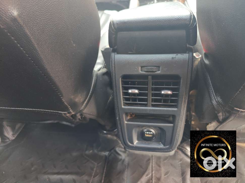 Tata Punch Creative Flagship Dual Tone Amt, 2025, Petrol