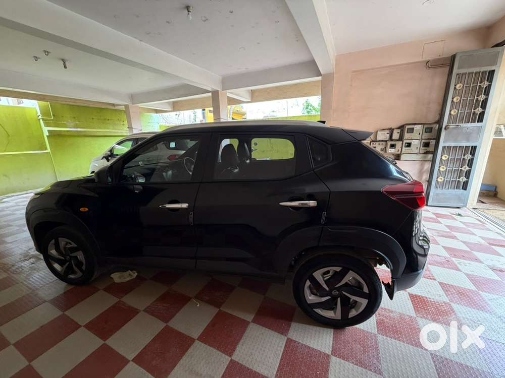 Nissan Magnite Visia + Petrol Manual 2025