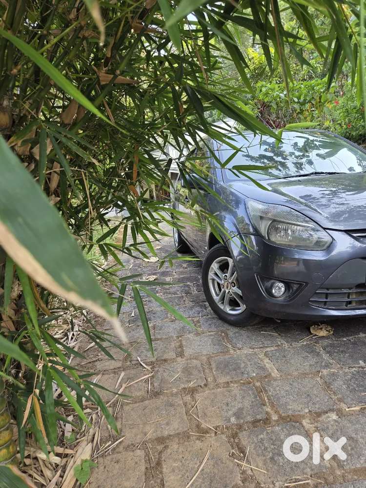 Ford Figo 2011 Petrol 62300 Km Driven Excellent Condition