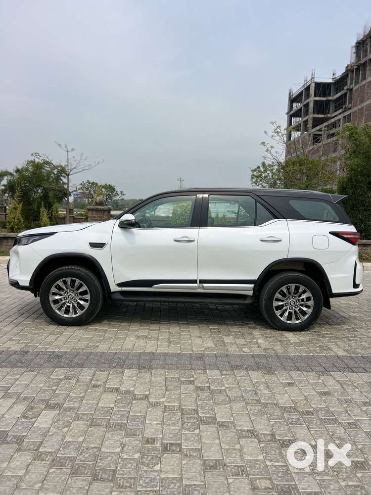 Toyota Fortuner Legender 4x2 At 2.8, 2023, Diesel