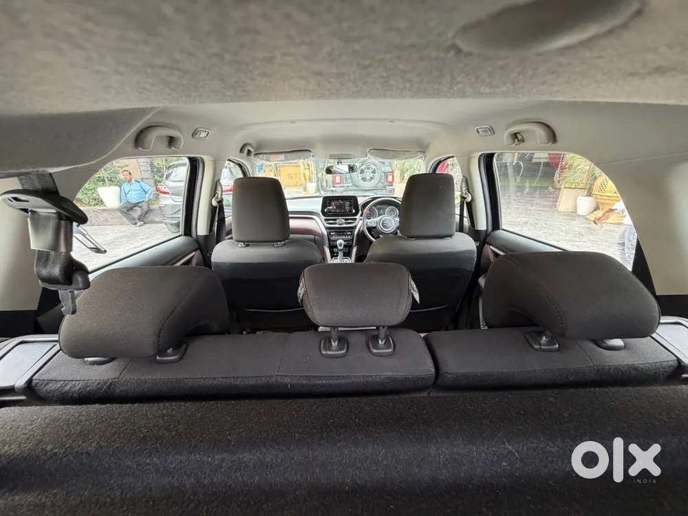 Maruti Suzuki Grand Vitara 1.5 Delta Smart Hybrid At, 2025, Petrol