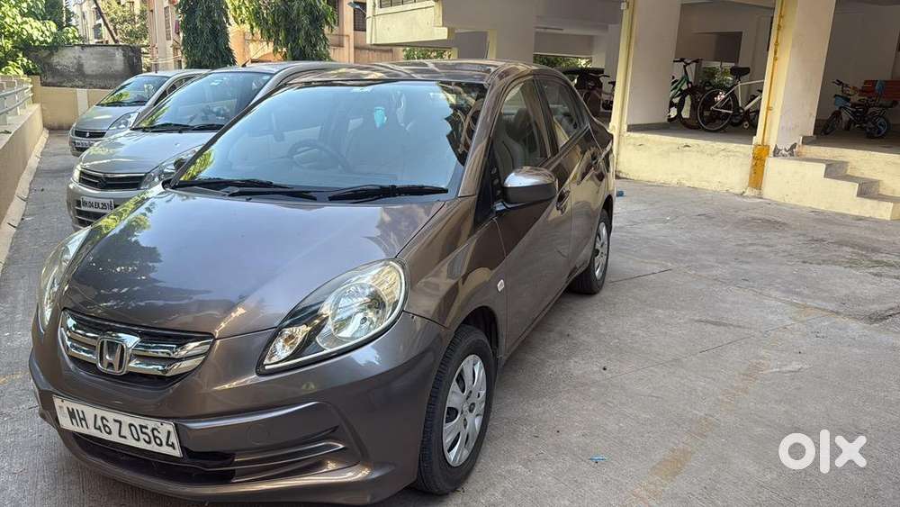 High End Fully Automatic Varient  Only 52000 Km Driven  Second Owner