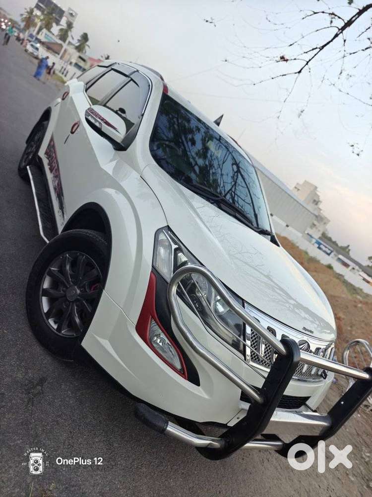 Mahindra Xuv500 2.2 W10 Sportz Edition Mt, 2017, Diesel