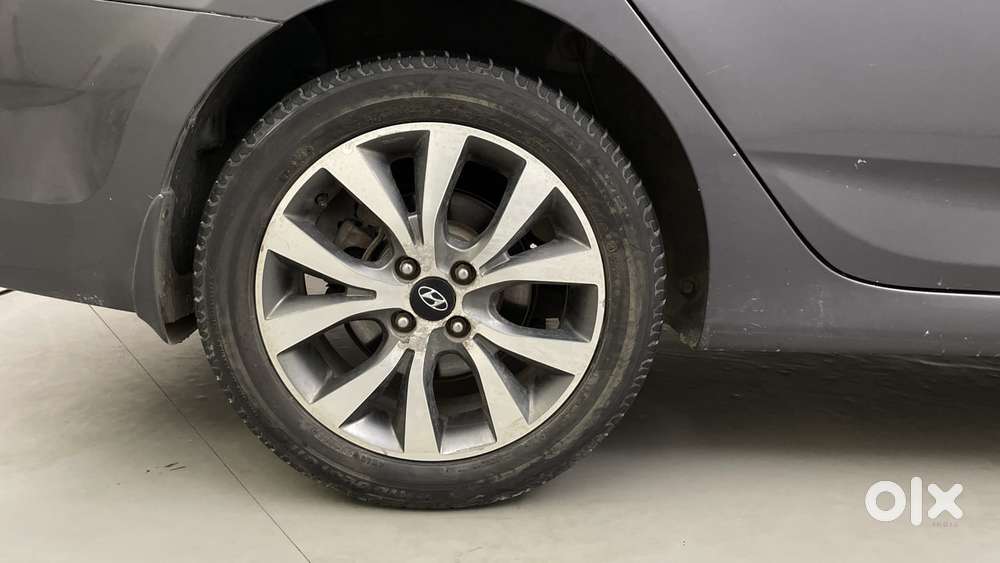 Hyundai Verna 1.6 Vtvt Sx, 2014, Petrol