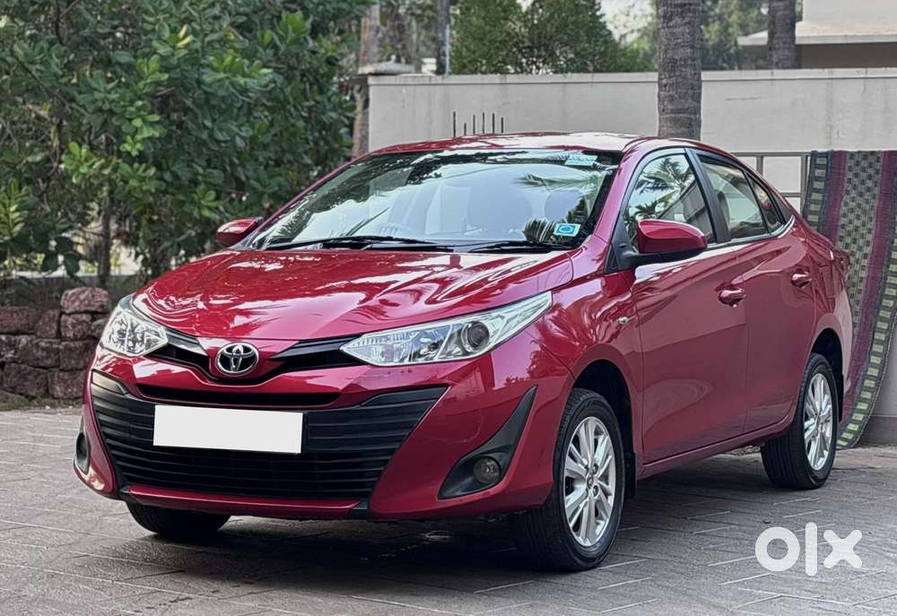 Toyota Yaris Ativ J, 2019, Petrol