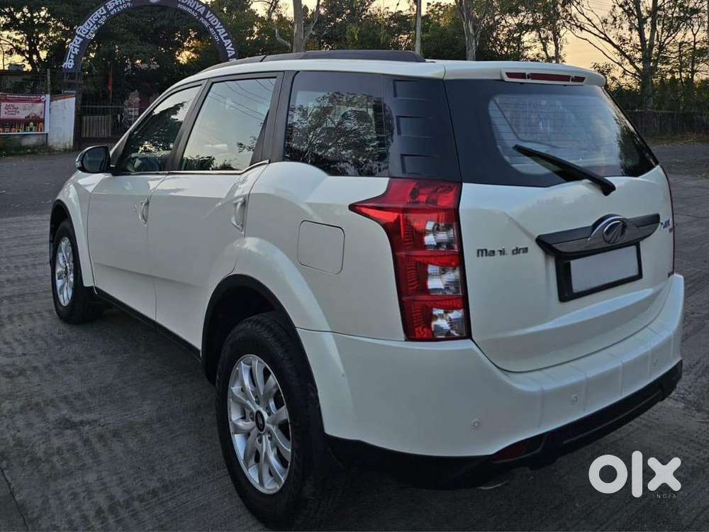 Xuv 500 W10