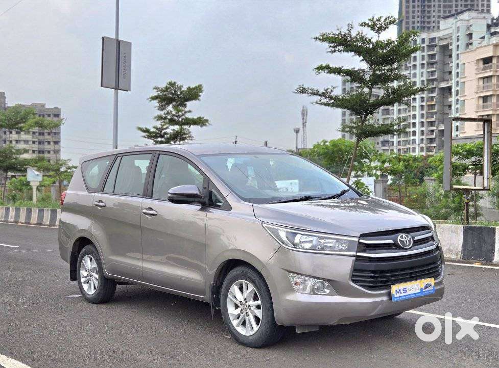 Toyota Innova Crysta 2.8 Gx At 8s, 2019, Diesel