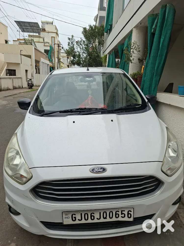 Ford Figo Aspire 1.2 Petrol Ambiente (34,500 Km Only) - Gj06