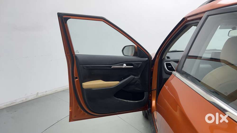 Kia Seltos 1.5 Htk+, 2019, Petrol