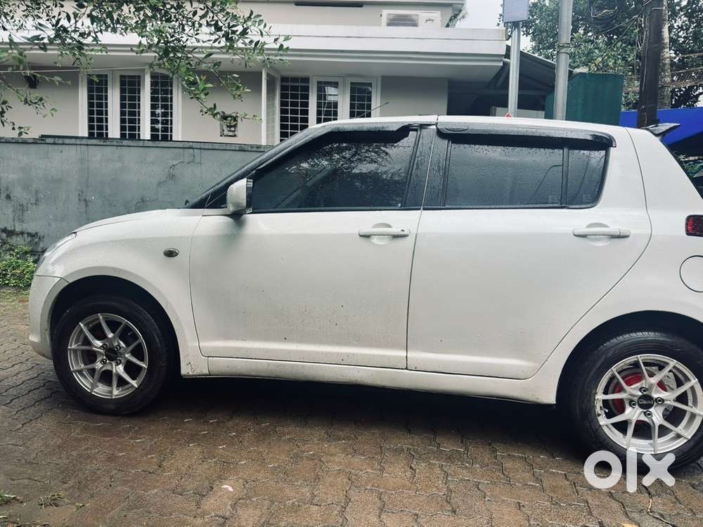 Maruti Suzuki Swift Ldi 2010