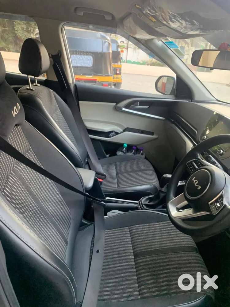 Kia Carens 2022 Prestige Plus