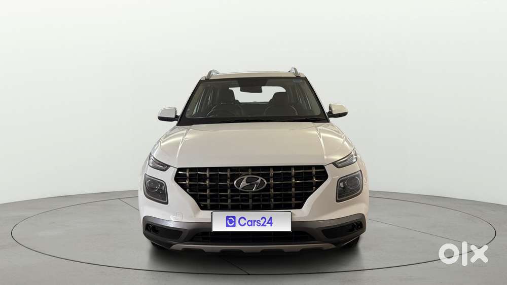 Hyundai Venue 1.2 S Plus, 2022, Petrol