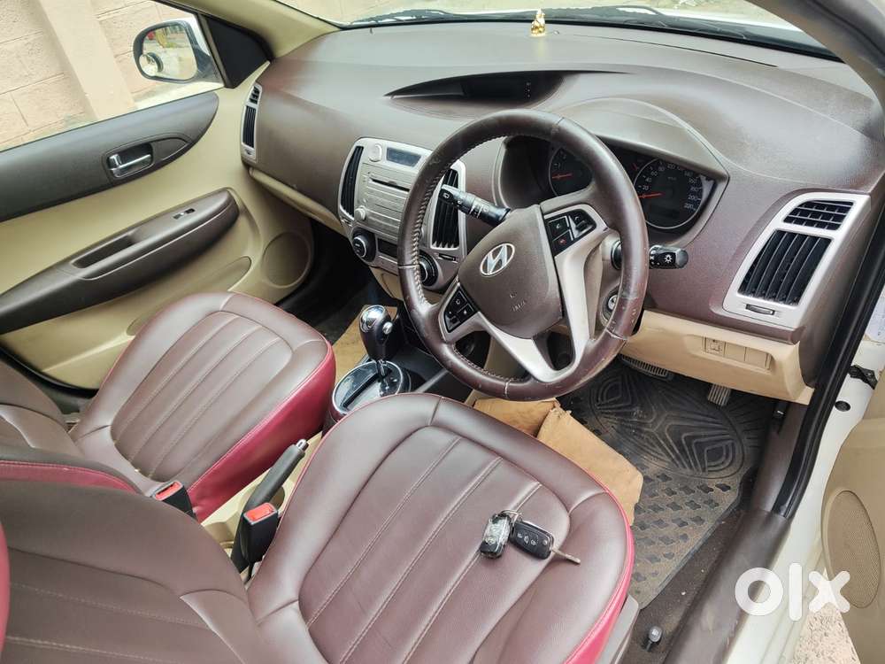 Hyundai I20 1.4 Asta At With Avn, 2011, Petrol