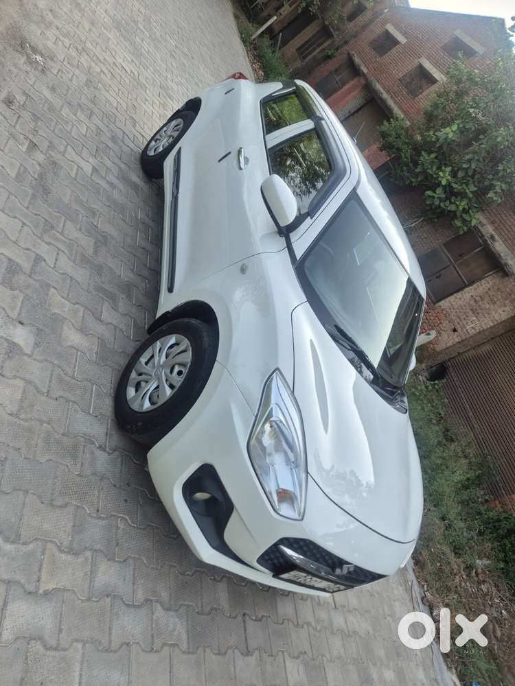Maruti Suzuki Swift Lxi Optional-o, 2022, Petrol