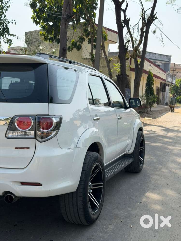 Toyota Fortuner Diesel 2015