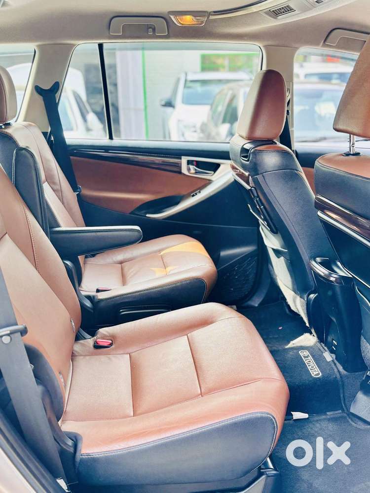 Toyota Innova Crysta 2.8 Zx At, 2017, Diesel