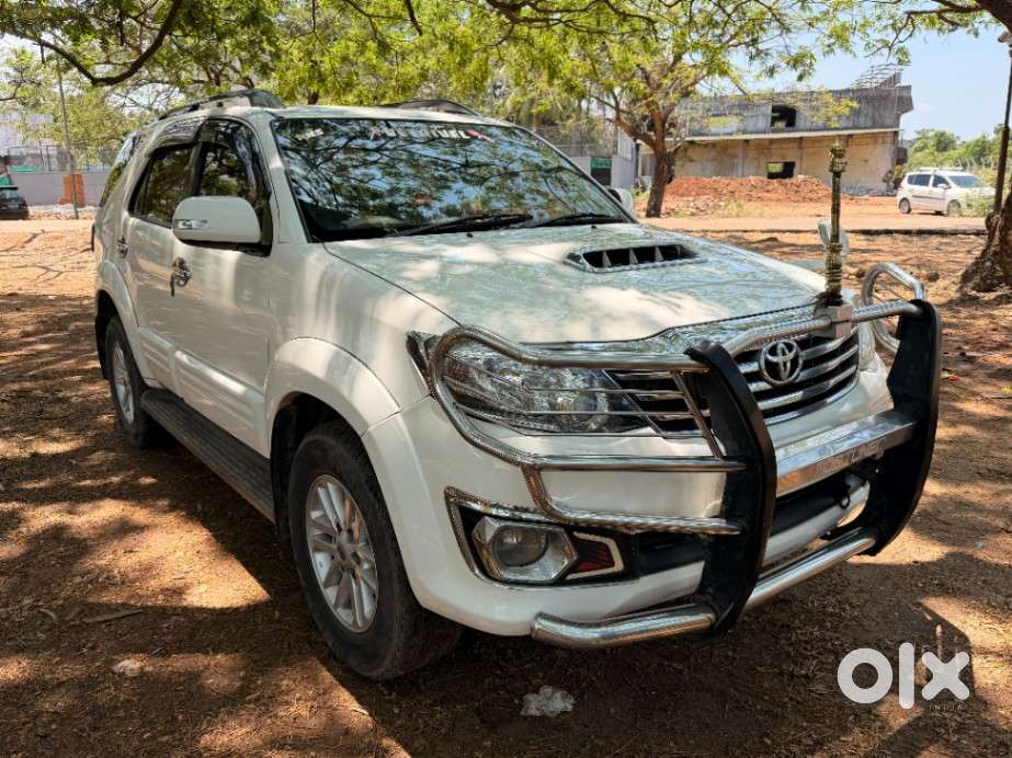 Toyota Fortuner 2011-2016 4x2 At, 2012, Diesel