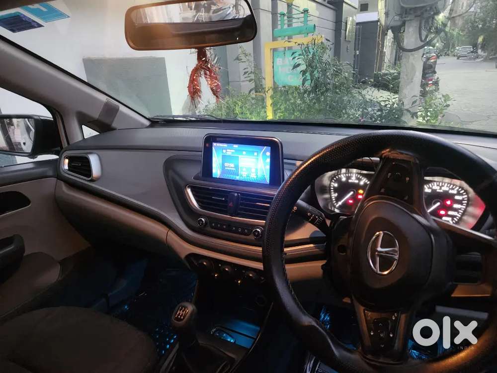 Tata Altroz 1.2 Xt Manual Petrol 2020